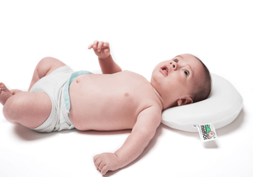 Head-to-the-side baby positioning pillow - Industrial Designers
